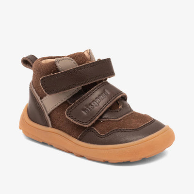 Barefoot Becky Sneakers, Brown fra Bisgaard

'Becky' er en barfodssko skabt med tanke på små, aktive fødder. Den er lavet i blødt kvalitetslæder
