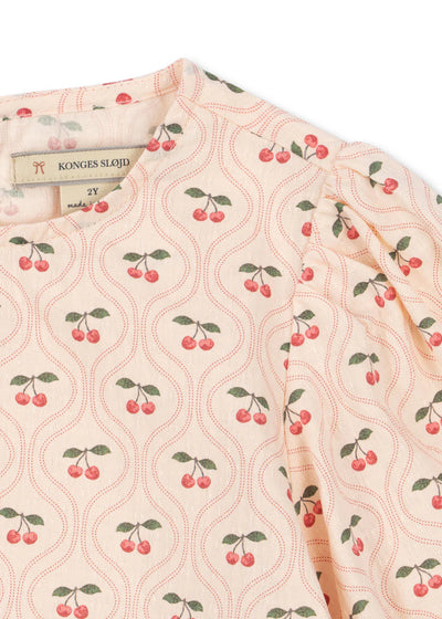 Cianna Bluse, Cherry Pink fra Konges Sløjd