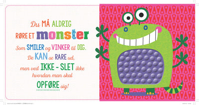 Rør Aldrig Et Monster, Forlaget Mais & Co