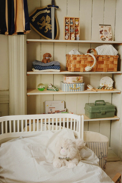 Junior Sengetøj, Strandshavet, Stripe Blue, Konges Sløjd
