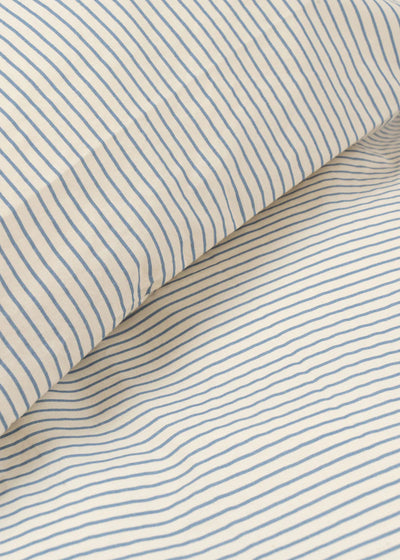 Junior Sengetøj, Strandshavet, Stripe Blue, Konges Sløjd