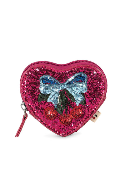 Pung med Glitter fra Konges Sløjd


Skøn lille glitterpung til børn dekoreret med et charmerende kirsebær og sløjfe på forsiden. Pungen har en praktisk lynlås, der gør det nemt at åbne og lukke.