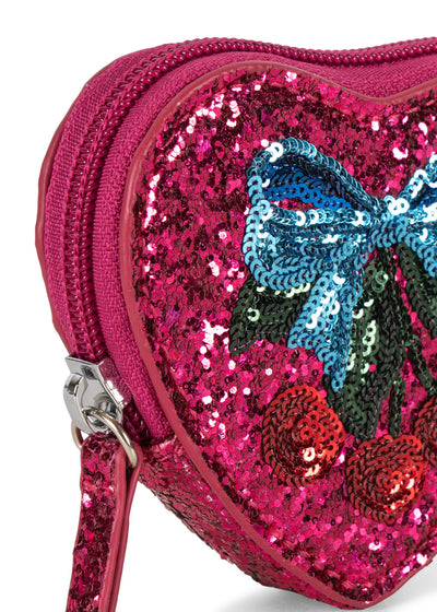 Pung med Glitter fra Konges Sløjd


Skøn lille glitterpung til børn dekoreret med et charmerende kirsebær og sløjfe på forsiden. Pungen har en praktisk lynlås, der gør det nemt at åbne og lukke.