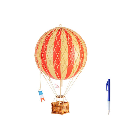 Luftballon True Red, 18 cm. Travels Light, Authentic Models - ved siden af kuglepen