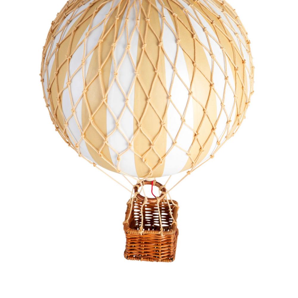 Luftballon White-Ivory, 18 cm. Travels Light, Authentic Models - set oppefra